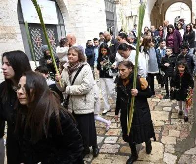 Israel blocks Christian leaders from entering Holy Sepulchre for Palm Sunday mass