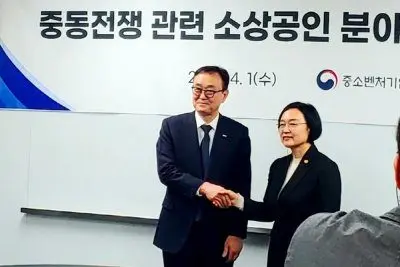 Packaging costs surge as shortages hit small businesses