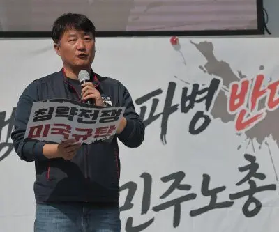 Labor group urges worker-focused shift in industry policy