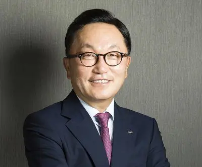 mirae-asset-chief-donates-dividend-income-for-16-straight-years-2