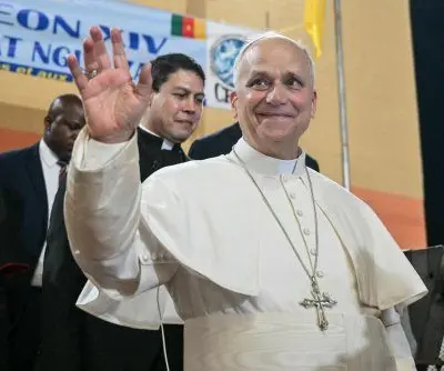 pope-leo-xiv-touts-peace-in-area-hit-by-separatist-fighting-in-cameron-2