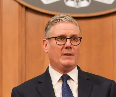 british-foreign-office-official-fired-for-not-disclosing-ambassador-failed-security-check-2