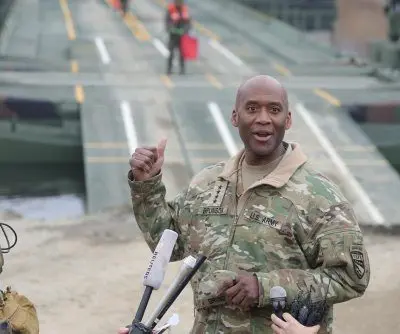 USFK commander says THAAD remains in Korea, ‘munitions’ await move