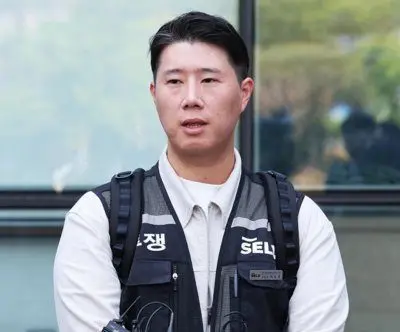 Samsung management, union resume last-ditch wage talks
