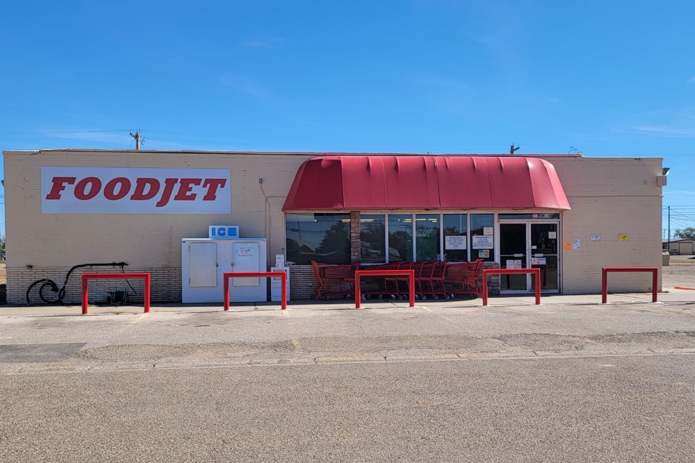Lockney Loses Grocery Store As Lowe s Shutters Foodjet Floyd County 