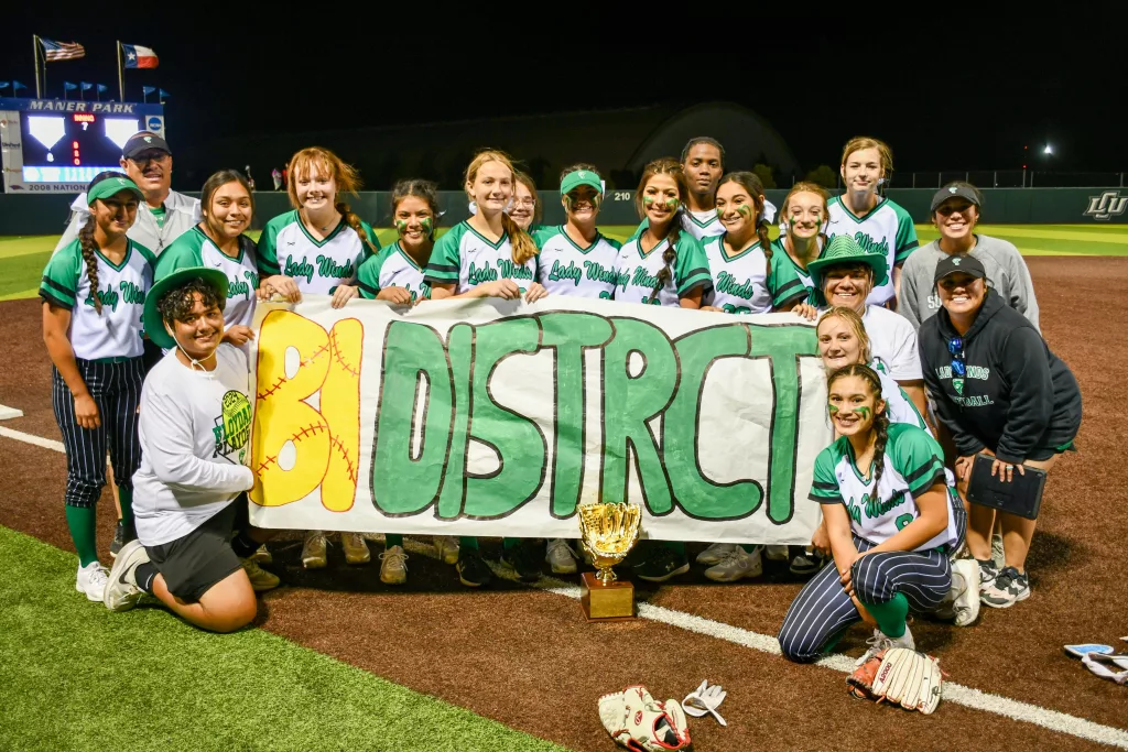 lady-winds-bi-district-champions