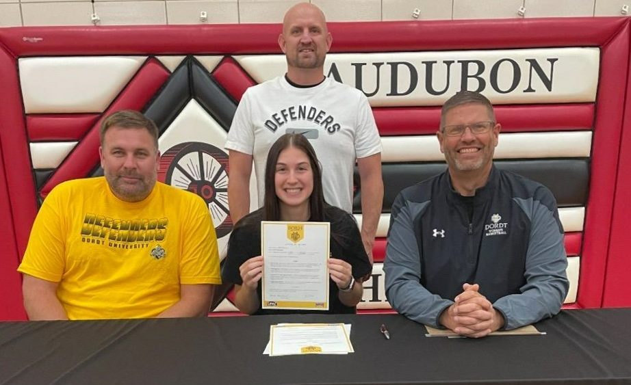 aleah-hermansen-audubon-dordt-basketball