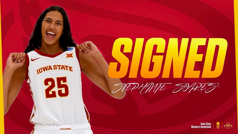 Women's Basketball Adds Stephanie Soares | CB Sports