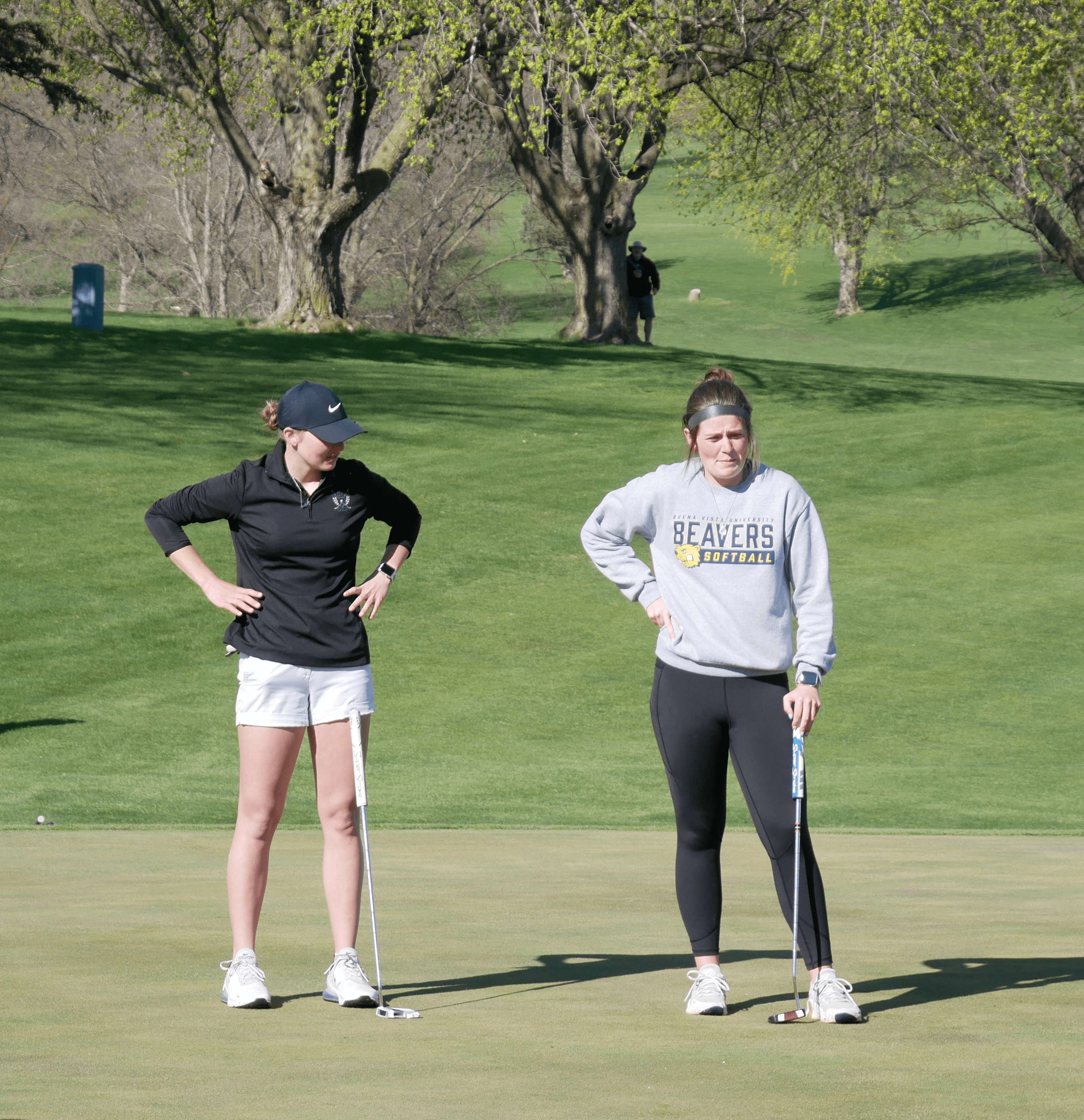 wic-girls-golf