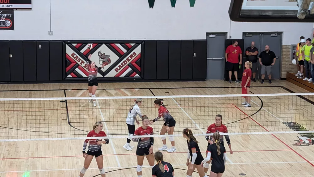 east-sac-volleyball-vs-pocahontas-area