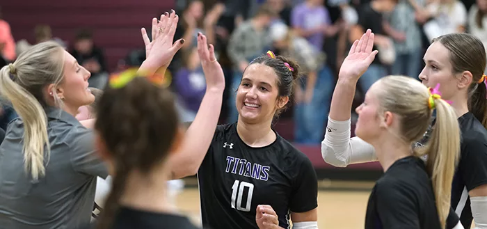 Brincks Exteriors Sports Report: South Central Calhoun Advances to Regional Final