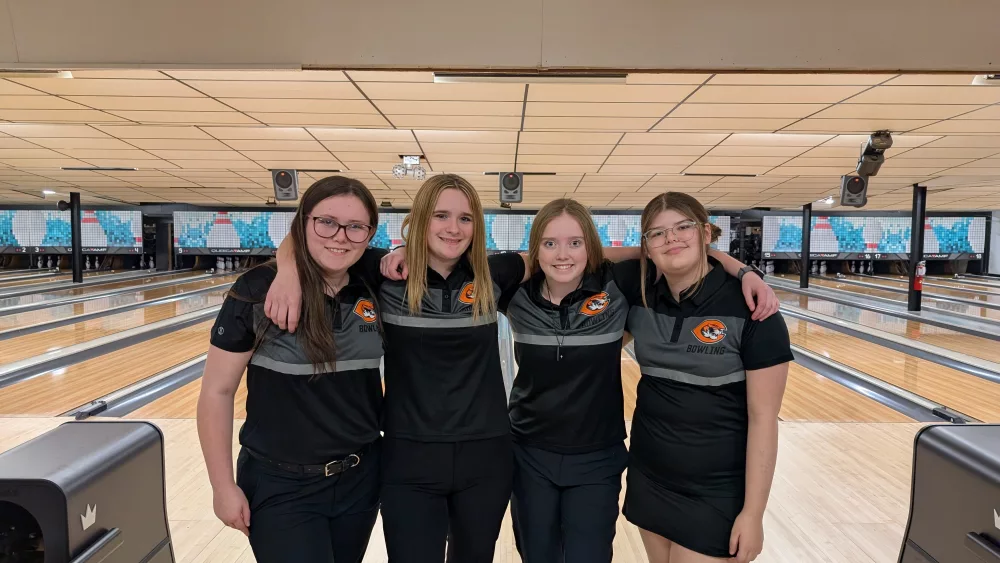 carroll-girls-bowling