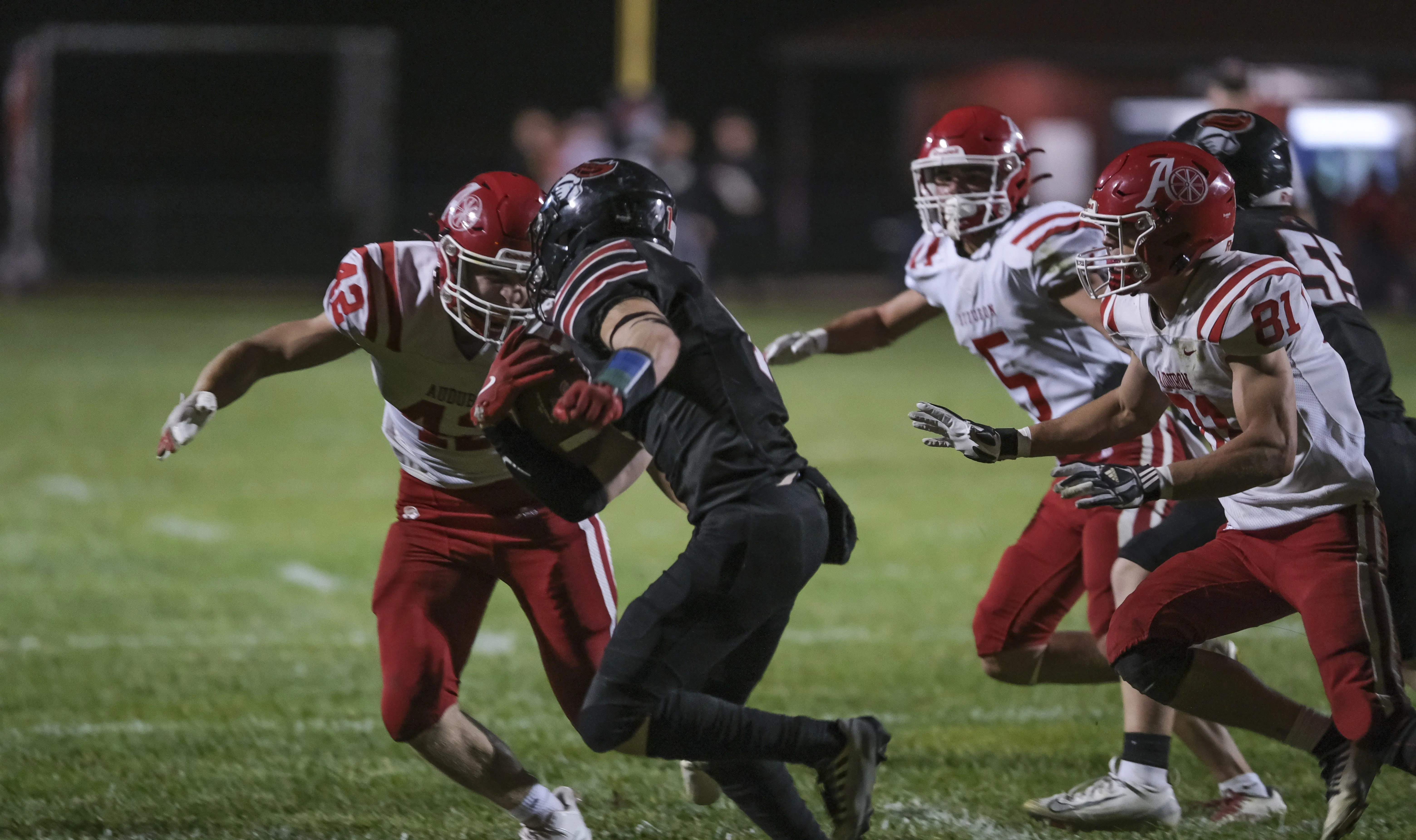 fb-crb-aud87-25-10-10
