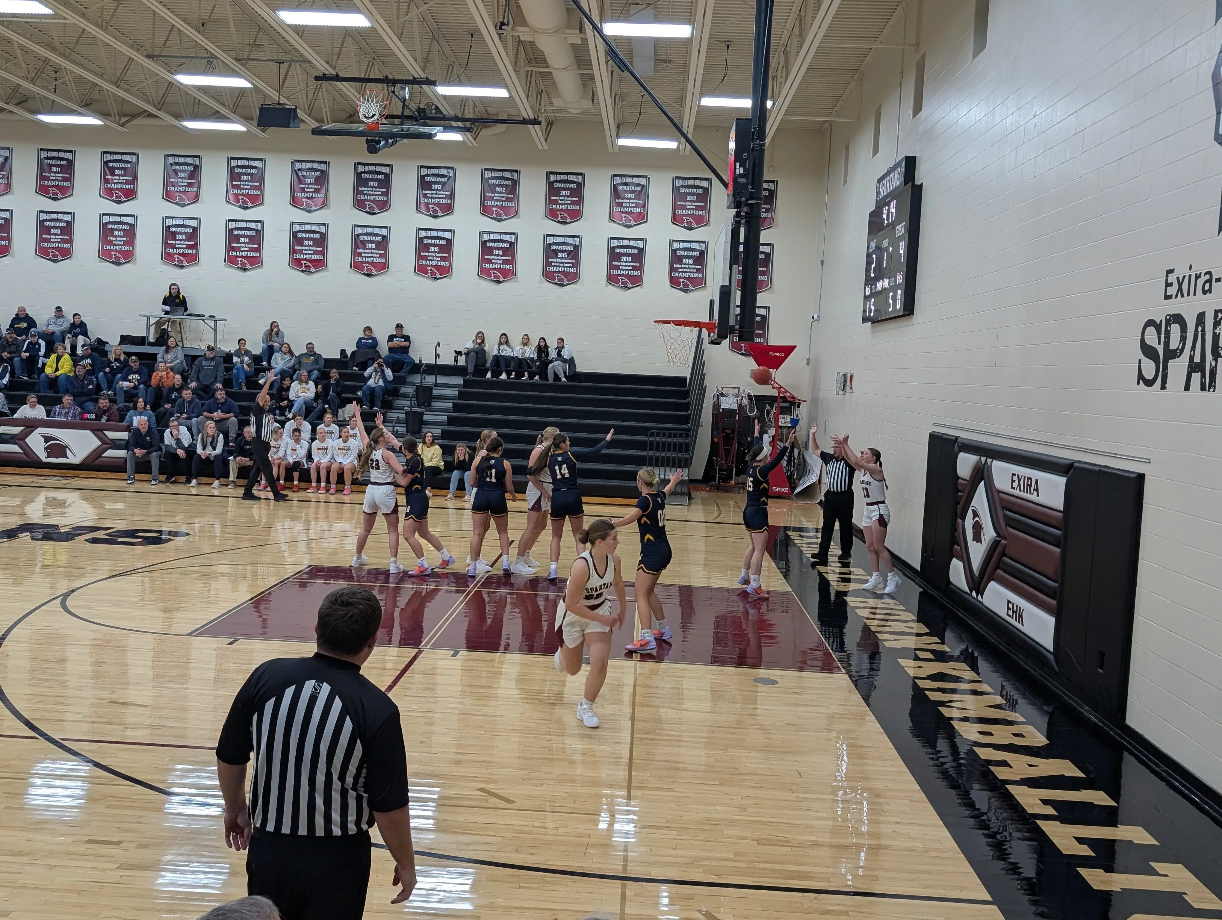 pxl_20251202_000639027-1