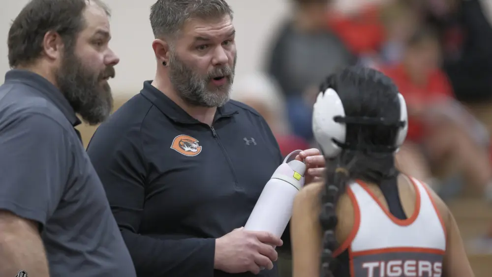 wr-chs-inv-girls174-25-12-19