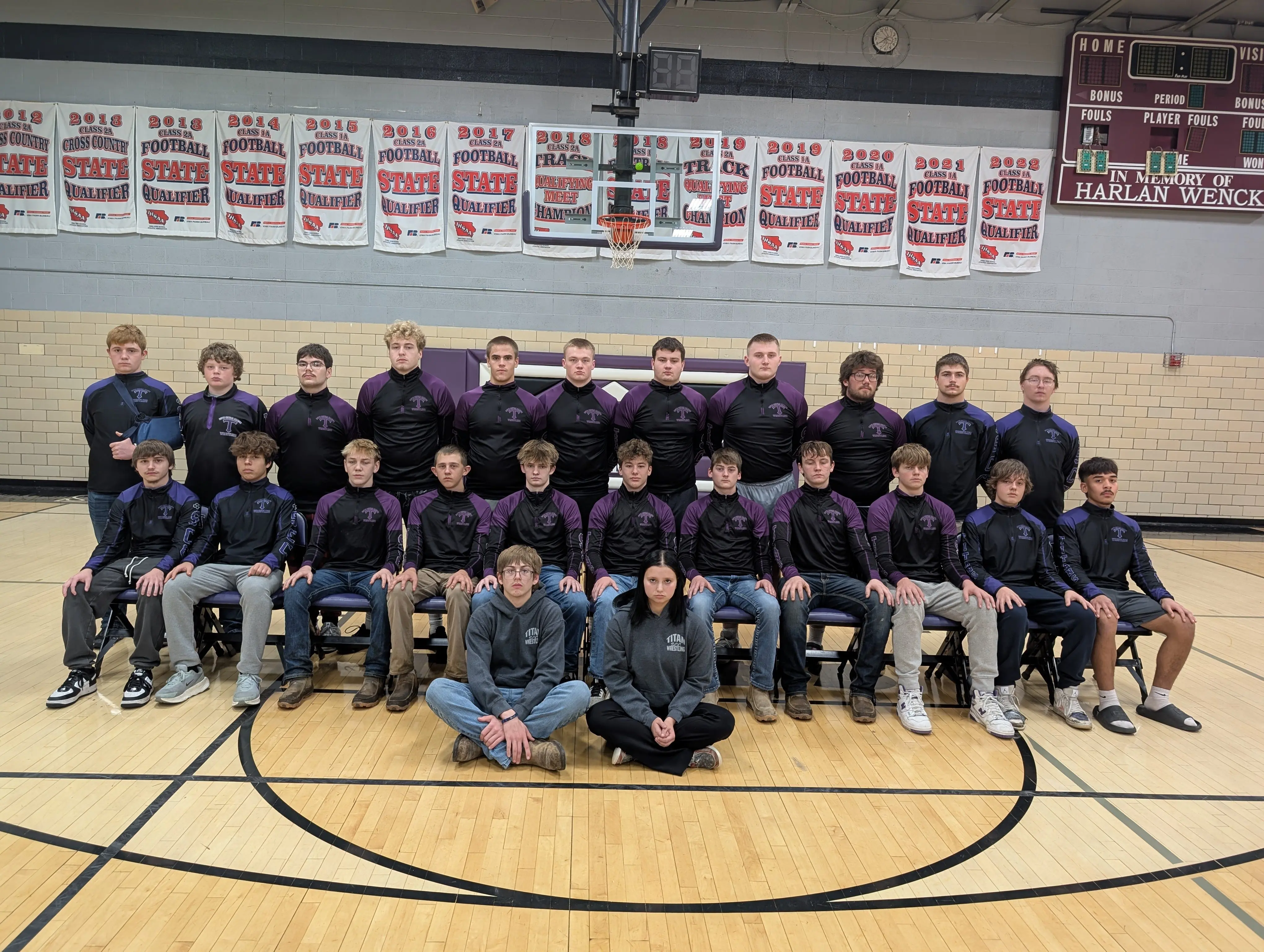 pxl_20251124_213936379-2