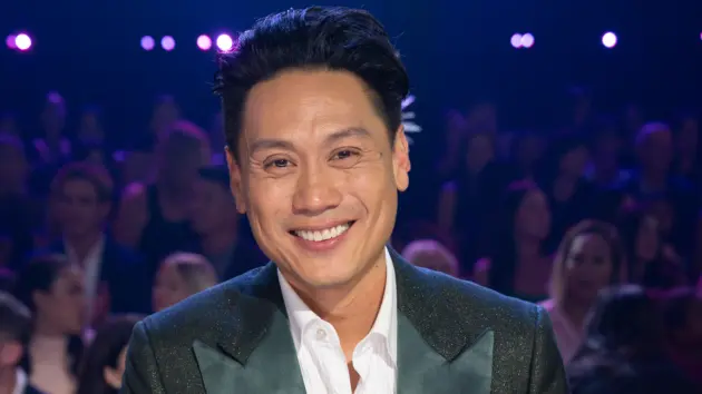 e_jonmchu_102425500352