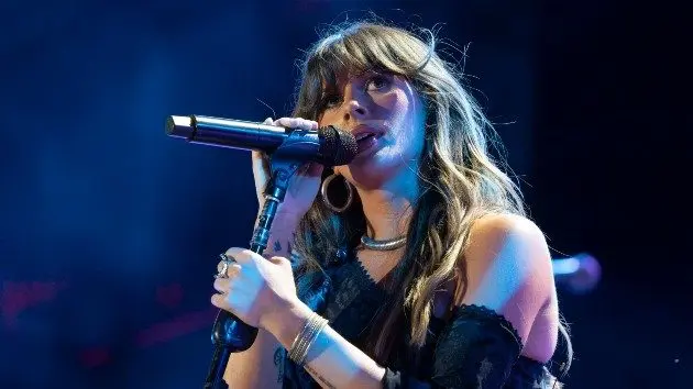 m_ellalangley_111825522884