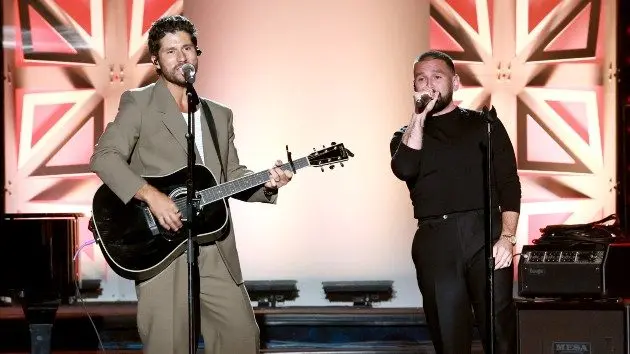 m_danshay_111825942958