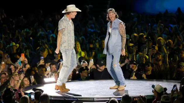 getty_fgl_060526992981