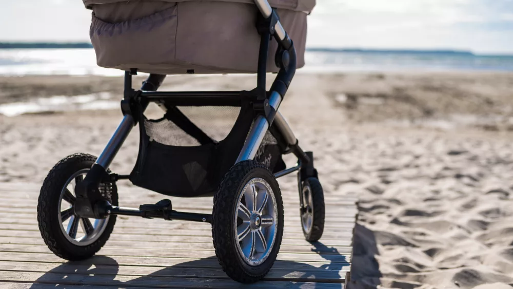 baby-stroller-on-beach