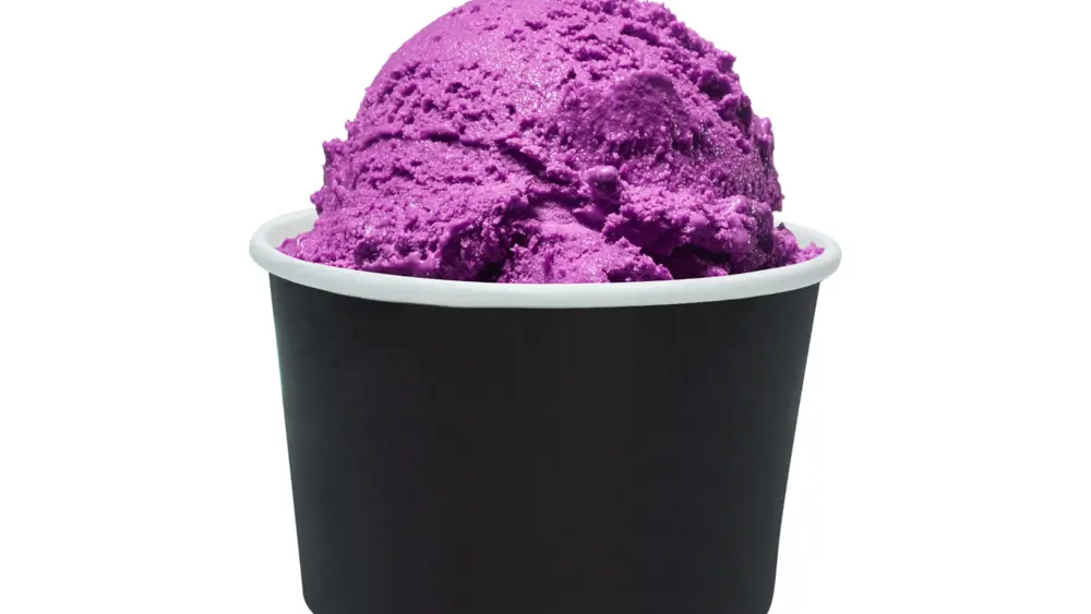 paper-cup-with-ice-cream-isolated