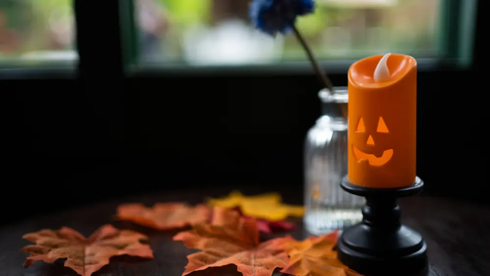 halloween-decorations-background-halloween-with-candle-on-wood