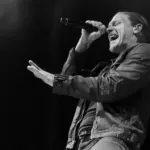 Shinedown debuts on country airplay charts with their hit song ‘Searchlight’