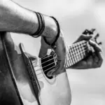 Wade Bowen shares ‘Turpentine’ ahead of upcoming album ‘The Version Of Me You Get’