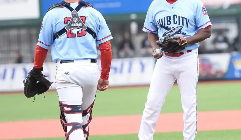 towns-2-969x1024772805-1