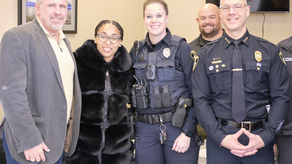 Qik N EZ CEO Damon Cranford, Alderwoman LaKeisha Purchase of Ward 5, and SPD Ken Scarlette at north-end Qik N EZ substation in Springfield, Illinois Credit: Trent R Nelson