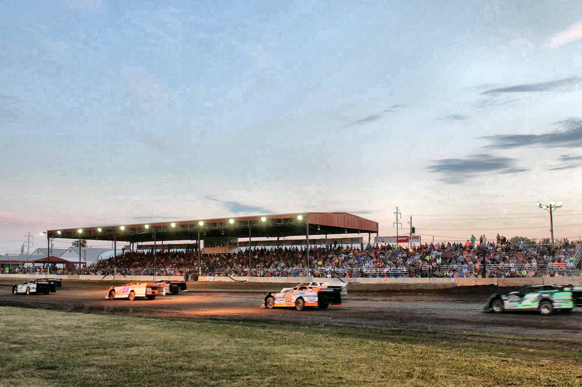 double-j-lincoln-crowd-shot-july-2-2017-jpg-2