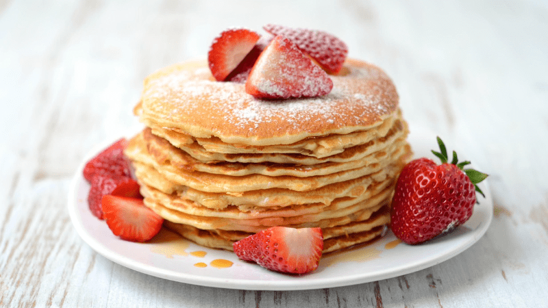 strawberry-pancakes-canva