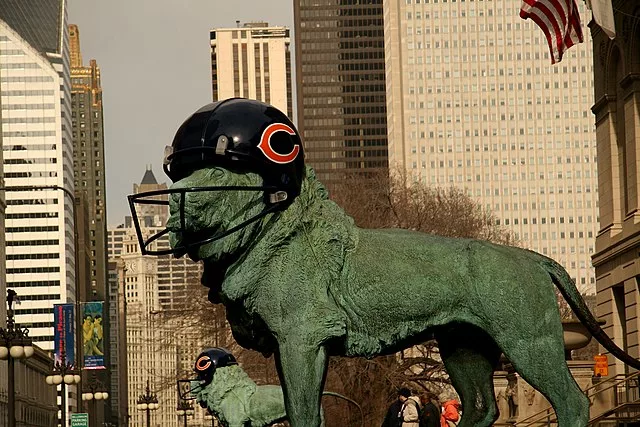 lion_chicago_bears_helmet-jpg
