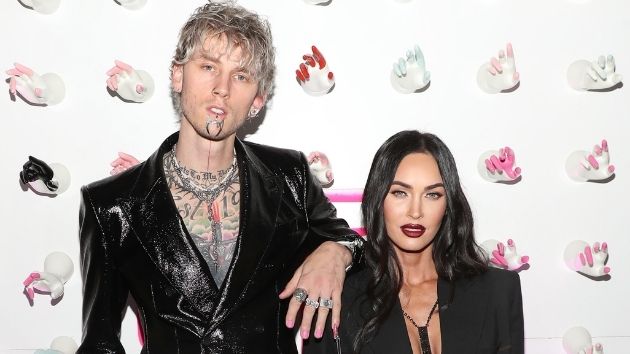 m_mgk_meganfox_011322