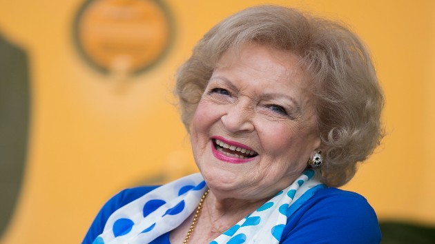 getty_bettywhite_011622