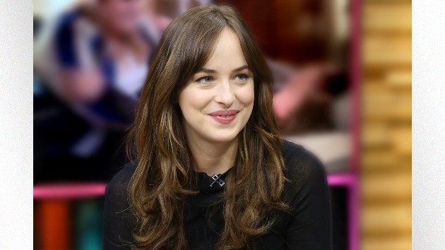 e_dakota_johnson_02032022