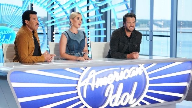 e_americanidoljusdges_022822