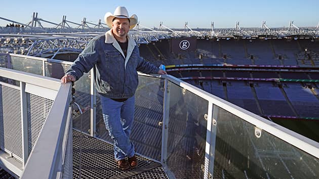 getty_garthbrooks_03282022