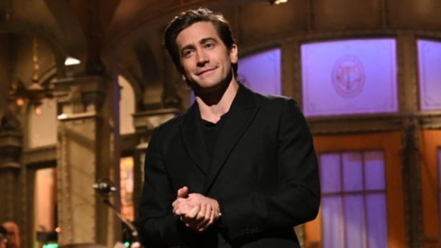 e_snl_gyllenhaal_04112022