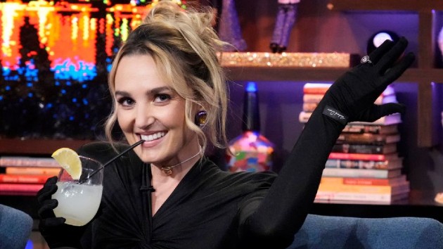 e_chloe_fineman_10042022