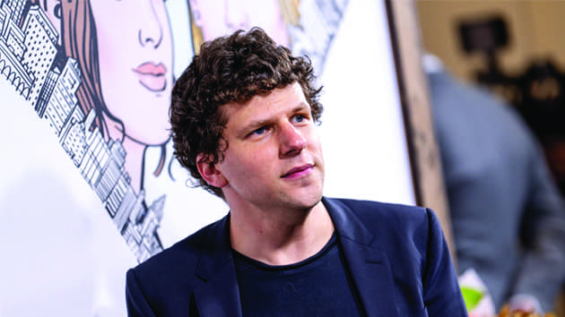 getty_jesseeisenberg_111722
