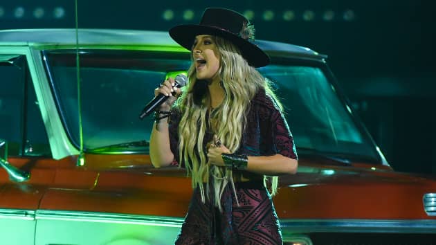 m_laineywilsoncmas22914582