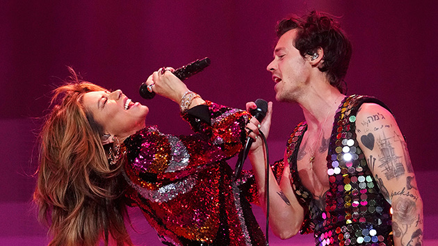 getty_shania_harry_020323635868