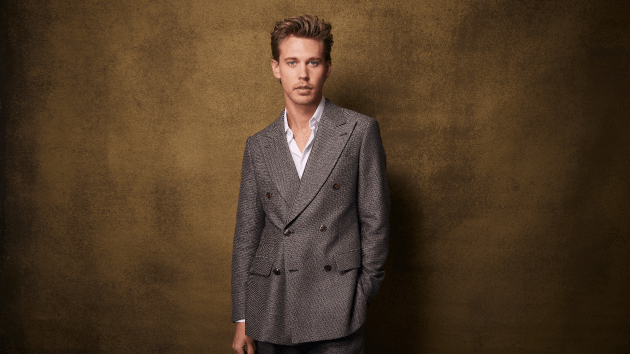 e_austinbutler_031023897283