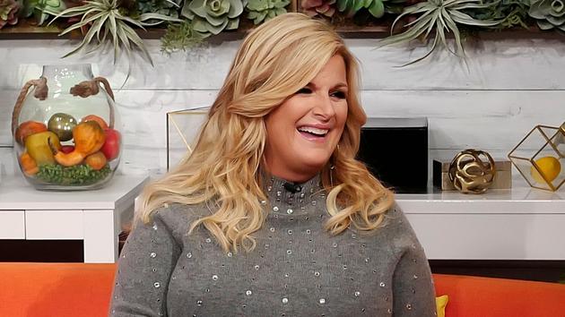 getty_trishayearwoodgreysweatshirt653774