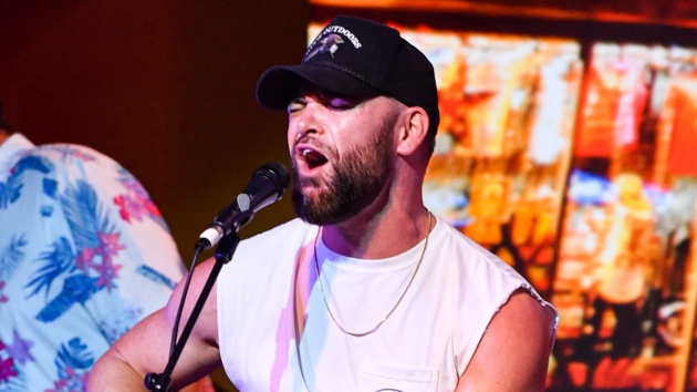 g_dylanscottwhitetanktop265932