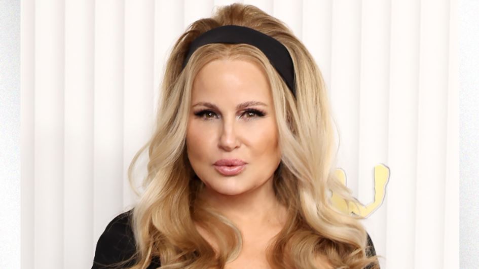 e_jennifer_coolidge_mtv_04202023897771
