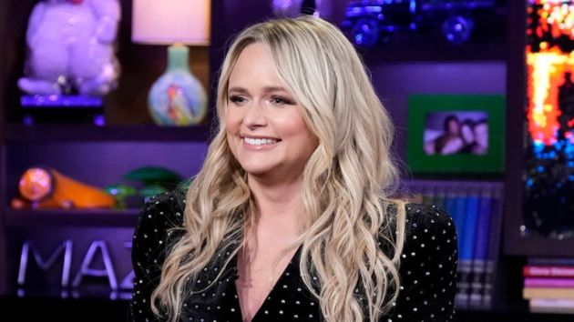 m_mirandalambertwatchwhathappenslivewithandycohen202311819