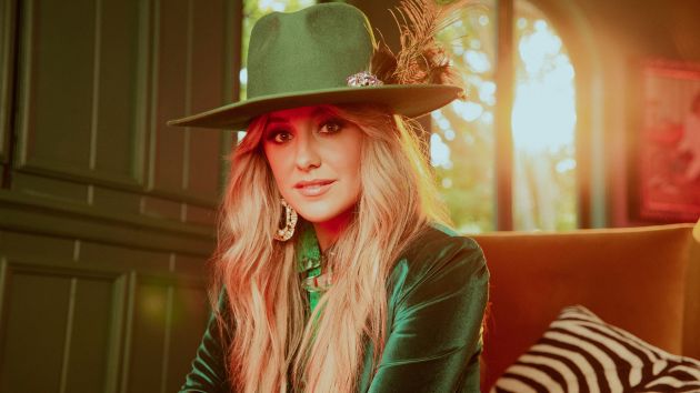 acm_laineywilson_051123964681